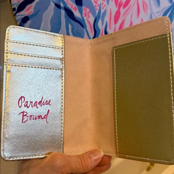 NWT Lilly Pulitzer Carry-On Luggage Set, Kaleidoscope 5 Piece Set, So Beautiful - Picture 15 of 16